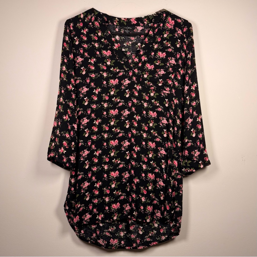 Black and Pink Floral 3/4 Sleeve Blouse